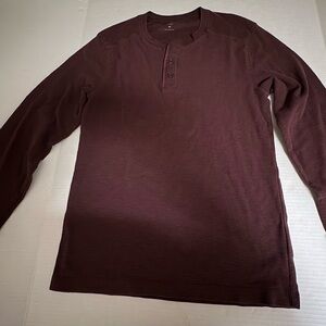 Old Navy wine Color Long Sleeve Small Henley